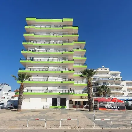 Apartment T2 Frente Mar *