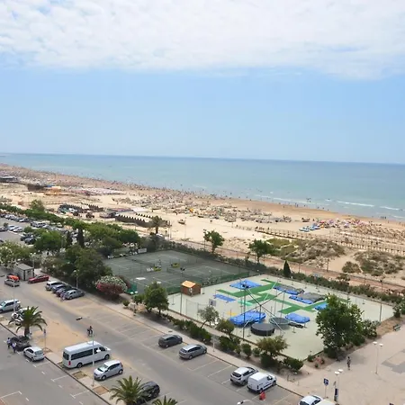 Apartment T2 Frente Mar Monte Gordo