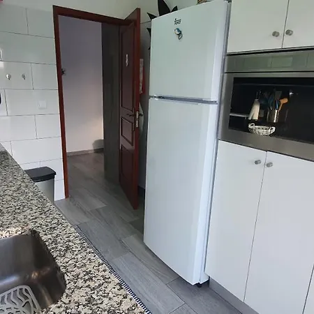 T2 Frente Mar شقة