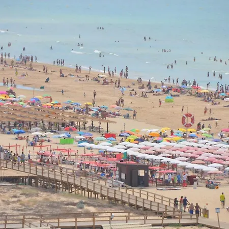 T2 Frente Mar Monte Gordo