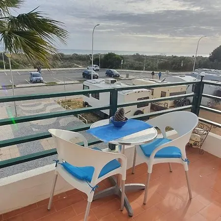 T2 Frente Mar * Monte Gordo
